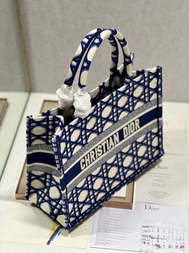 Dior Shopping Bags